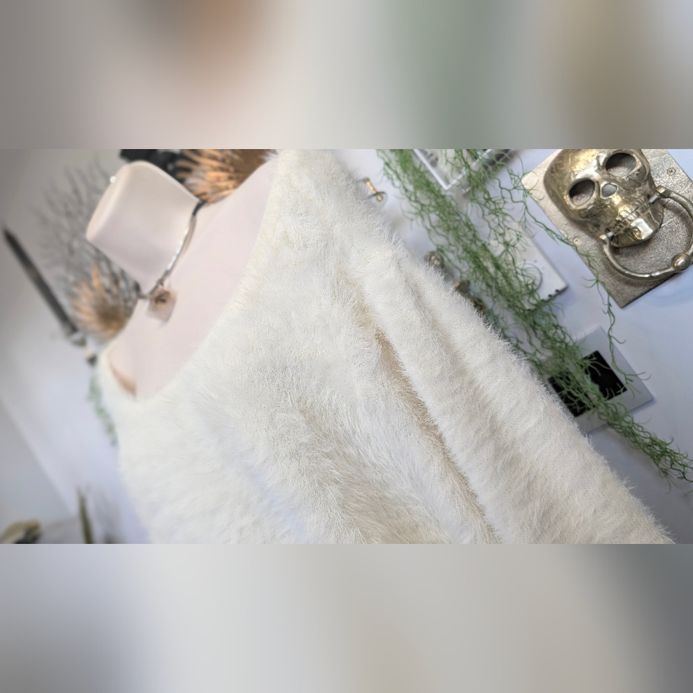Joe Fresh Ivory White "Gillian" Faux Fur Sweater 2X